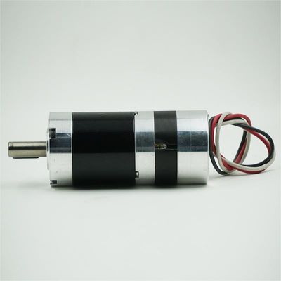 Motor alinhado sem escova de 56JBX DC24v 20-100W com a caixa de engrenagens planetária para o equipamento do controle da precisão