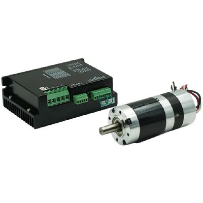 Motor alinhado sem escova de 56JBX DC24v 20-100W com a caixa de engrenagens planetária para o equipamento do controle da precisão